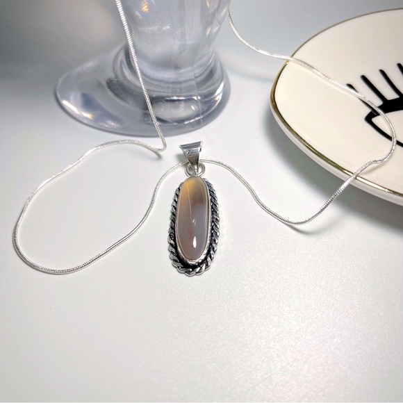 🌈 Smokey agate necklace - Picture 3 of 9